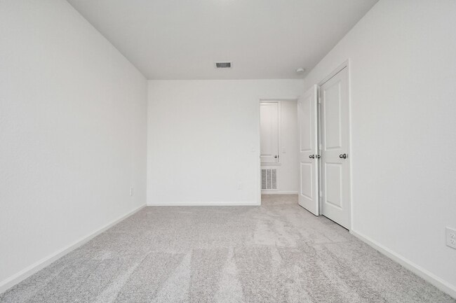 Building Photo - 5902 Bright Keel Dr