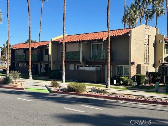 Building Photo - 51085 Eisenhower Dr