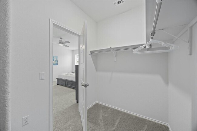 Building Photo - 12529 Hallstatt Dr