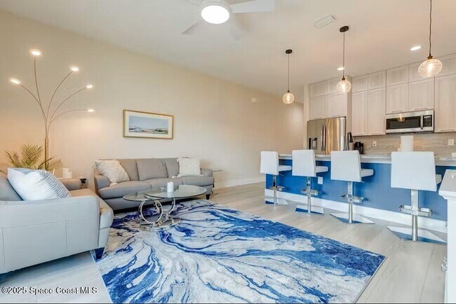 Building Photo - 873 Paddleboard Ct