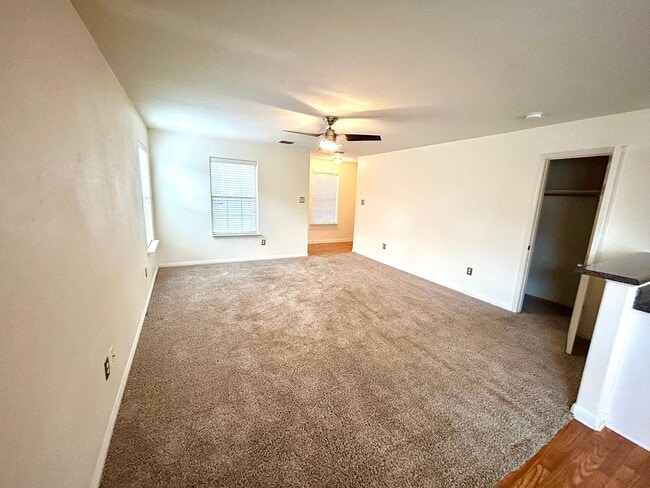 Building Photo - Bright & Beautiful Two-Story Home in Canyon Crossing with Fenced Backyard!