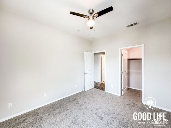 Building Photo - 4879 Ballast Ln