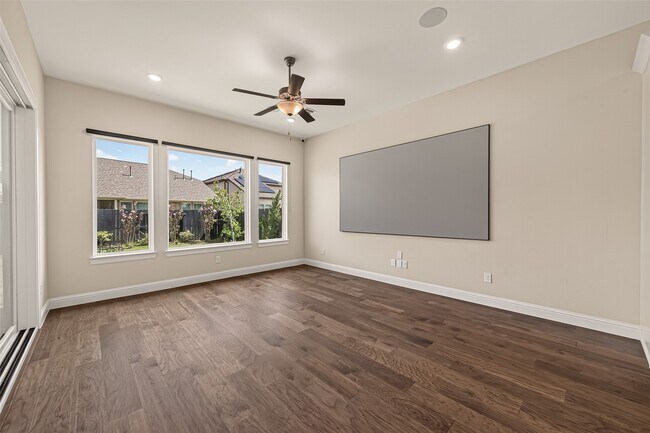 Building Photo - 616 Cape Capri Dr
