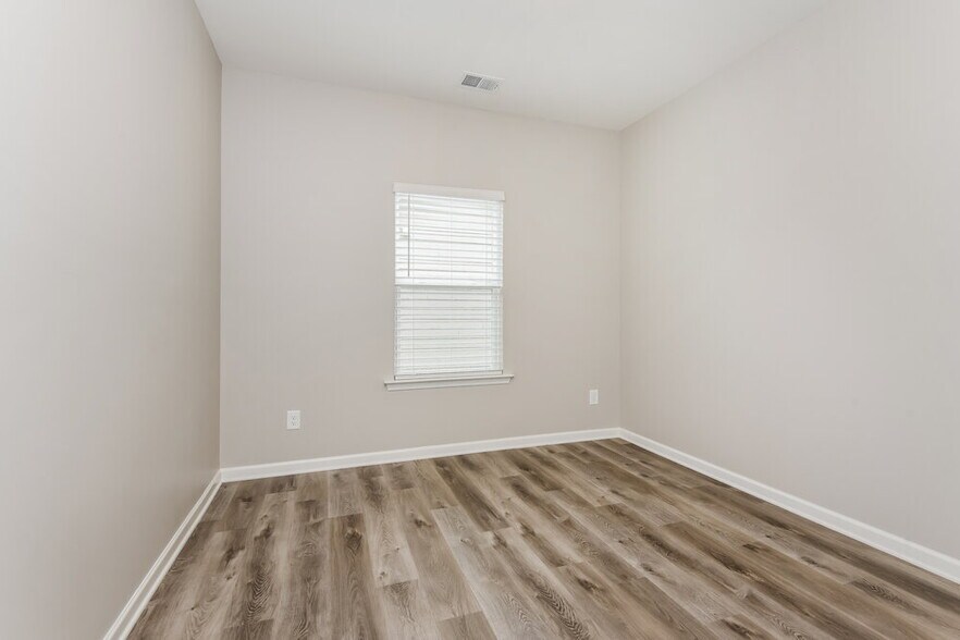 Building Photo - 228 Prescott Cir