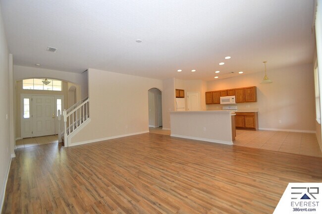Building Photo - 40 Persimmon Dr