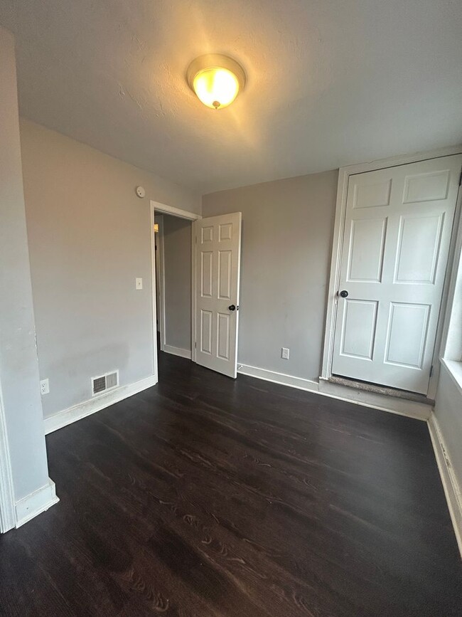 Building Photo - Cozy 3 bedroom in West York - Section 8 co...