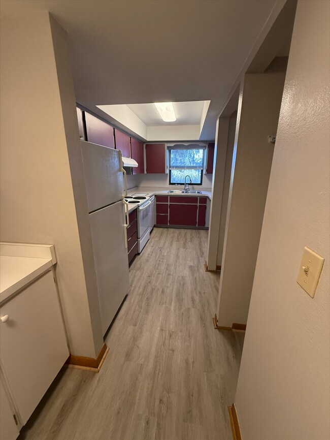 Building Photo - 70 Crockett Rd