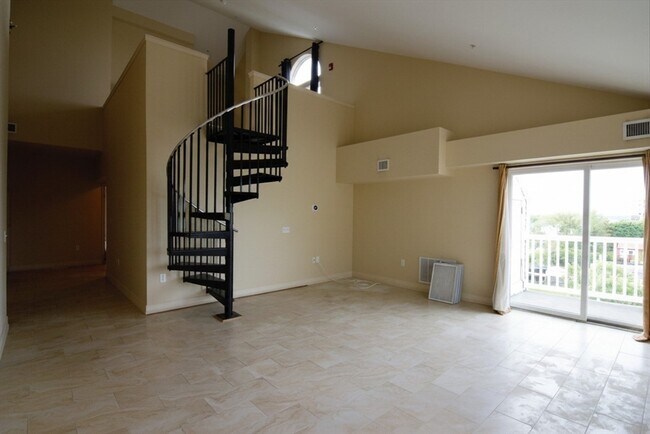 Building Photo - 360 Revere Beach Blvd