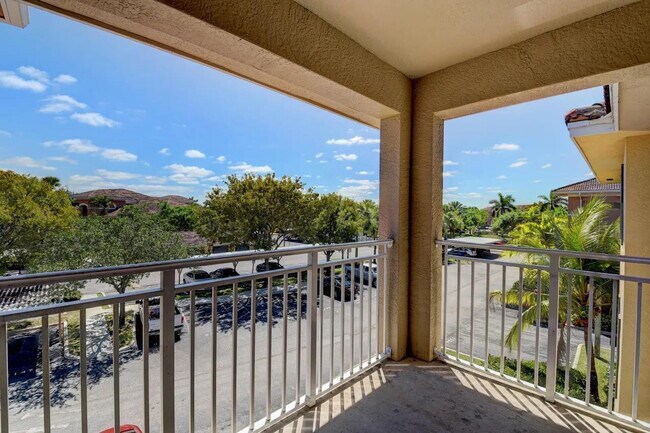 Building Photo - 6565 Emerald Dunes Dr