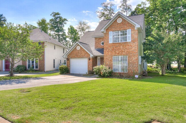 Building Photo - 2545 Carriage Creek