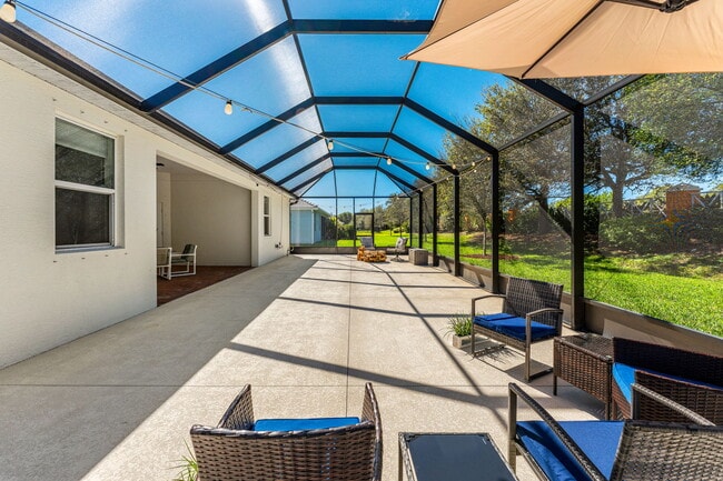 Building Photo - 6435 Montserrat Dr