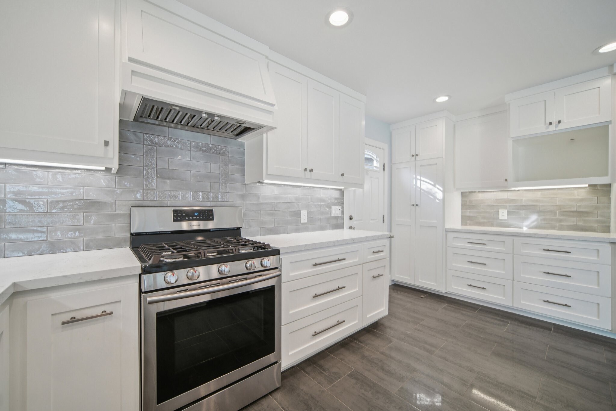 Building Photo - 1854 Homeworth Dr