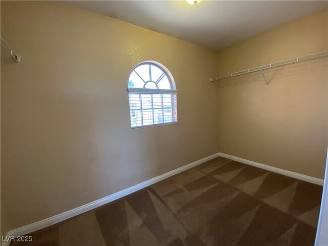 Building Photo - 2426 Antler Point Dr