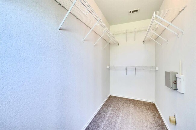 Building Photo - 11716 Channing Dr