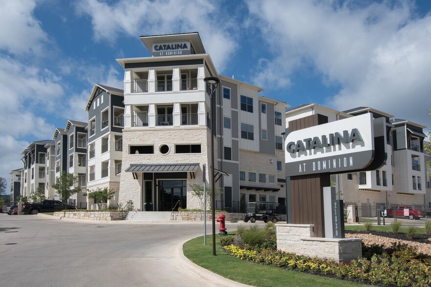 Catalina at Dominion San Antonio, TX Apartment Finder