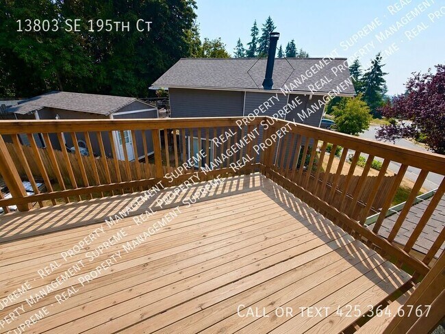 Building Photo - 13803 SE 195th Ct