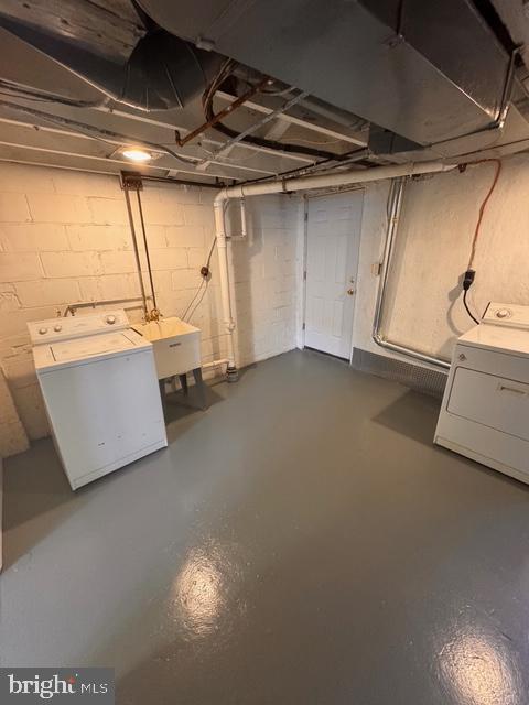 Building Photo - 1090 Cameron Rd