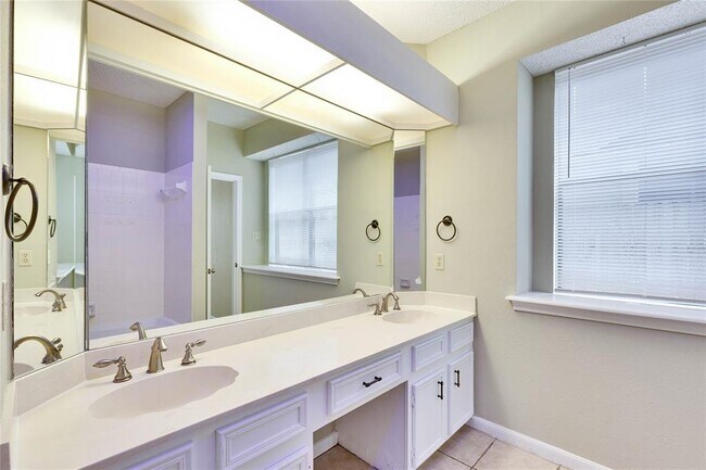 Building Photo - 1709 Pheasant Roost
