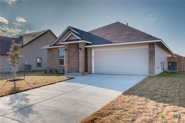 Building Photo - 1122 Lilac Ledge Dr