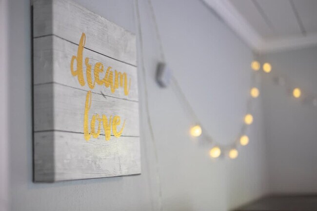 Building Photo - 123 Oconee St