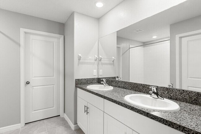 Building Photo - Brand New Home For Rent In Berry Bay