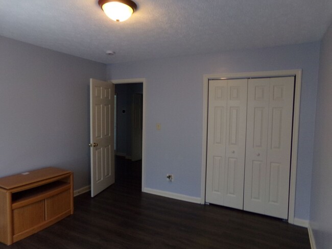 Building Photo - Charming Home in Havelock