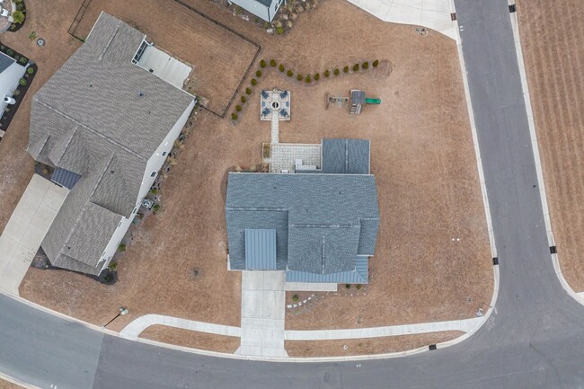 Building Photo - Exquisite 4 Bedroom/4 bath home in the Wyn...