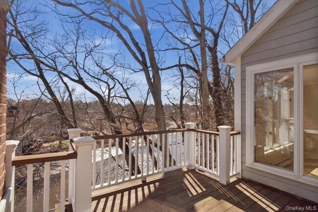 Building Photo - 27 Harbor Terrace Dr