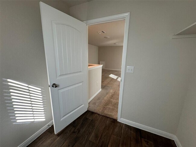 Building Photo - 14013 Levy Ln