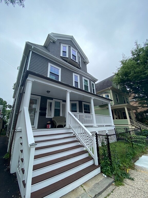 Primary Photo - 55 Simpson Ave