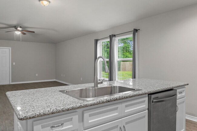 Building Photo - 3210 Electra Dr