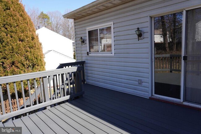Building Photo - 14882 Geranium Ct