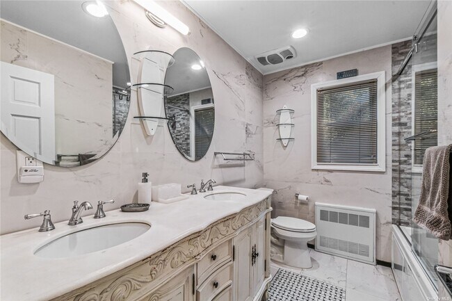 Building Photo - 11 Melby Ln