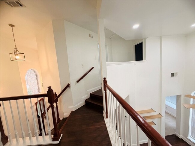 Building Photo - 434 Moonlight Way