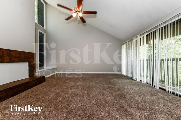 Building Photo - 5309 Golfcrest Cir