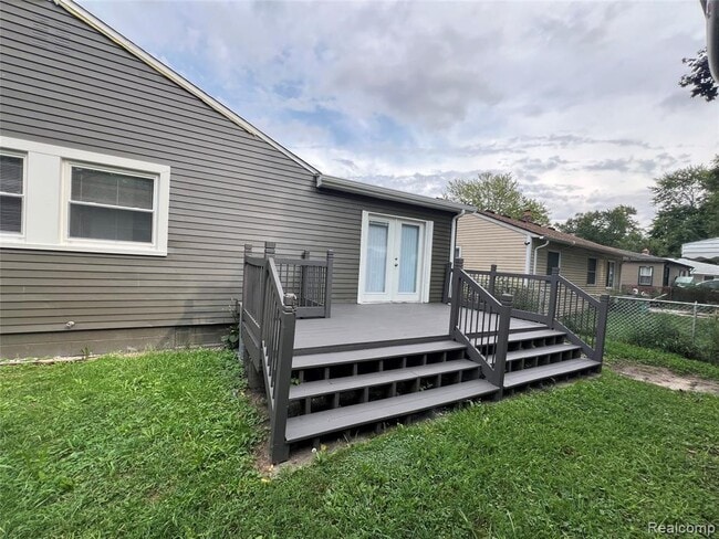 Building Photo - 2504 Bannister St