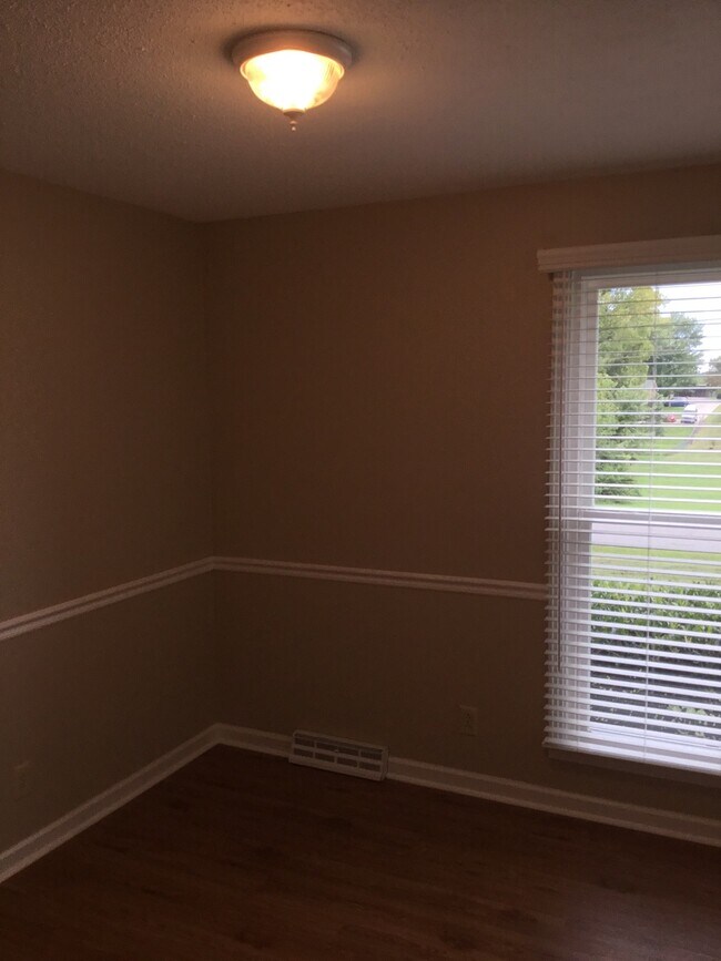 Building Photo - 3 Bedroom Home For Rent in St. Bethlehem A...