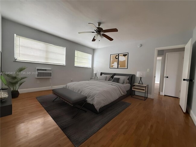 Building Photo - 1316 NE 105th St