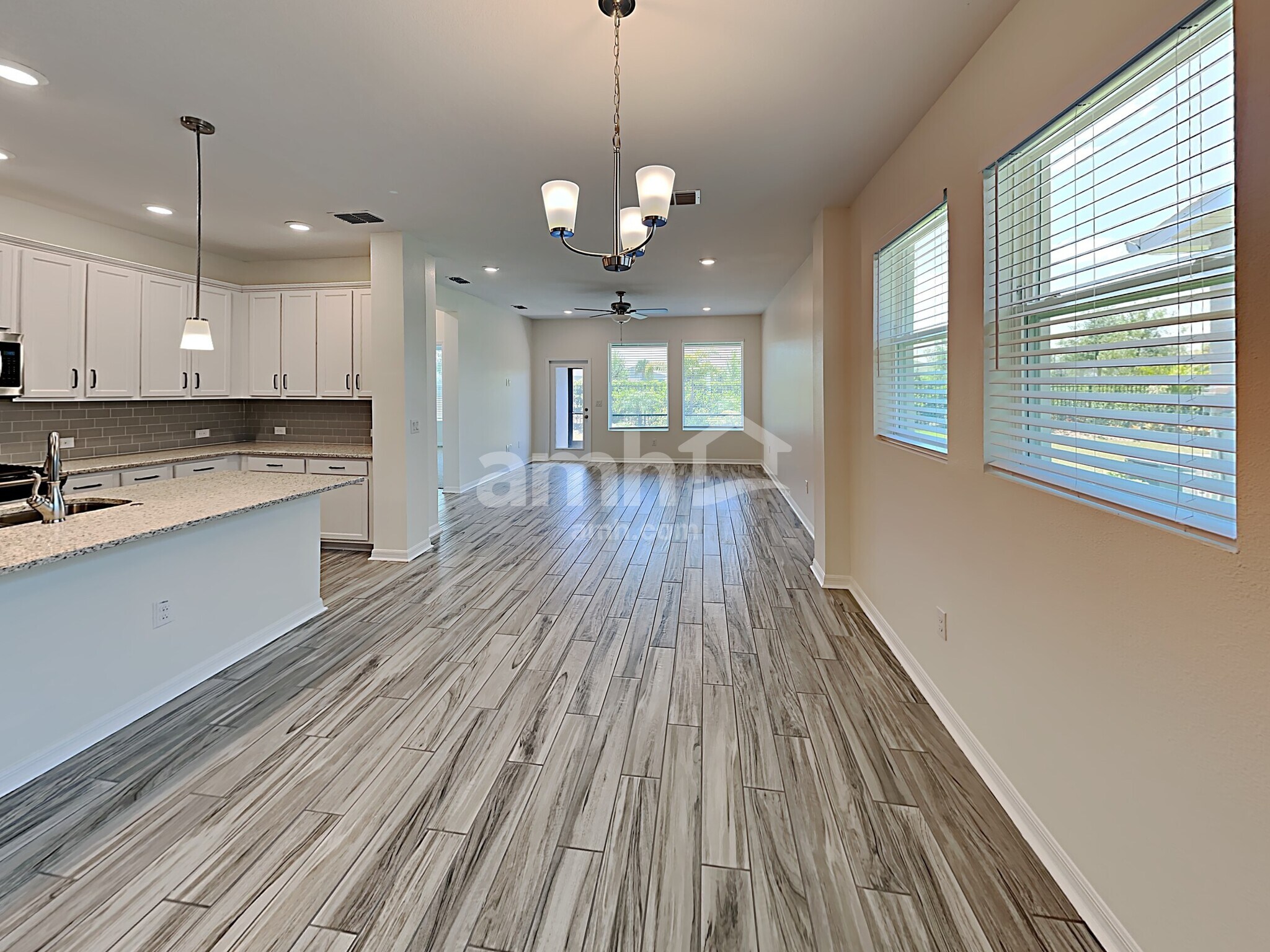 Building Photo - 6117 Voyagers Pl