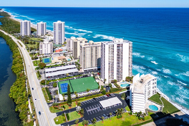 Building Photo - 5420 N Ocean Dr