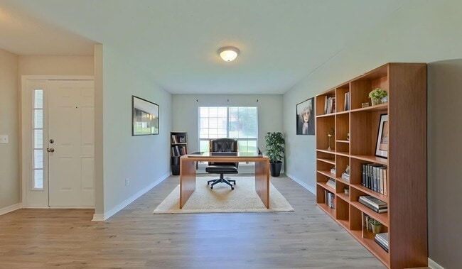 Building Photo - 5405 Josh Dr