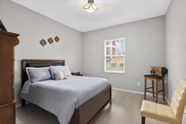 Building Photo - 17523 Promenade Dr