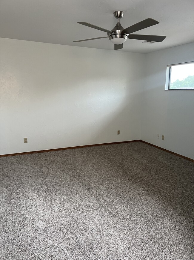 Building Photo - 12214 Banyan Ln