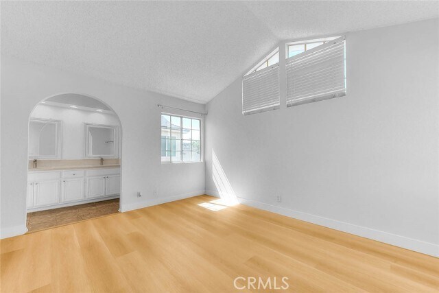 Building Photo - 3640 Honeyglen Way