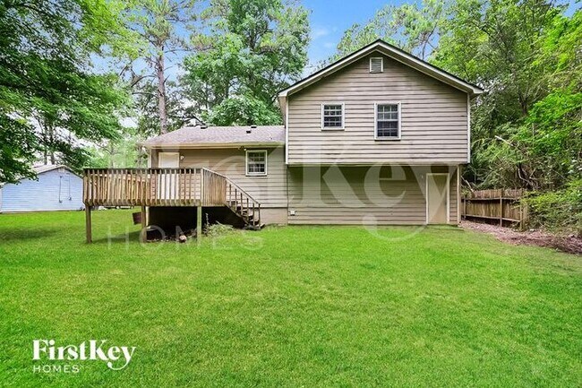 Building Photo - 1247 Mountain Dr NE