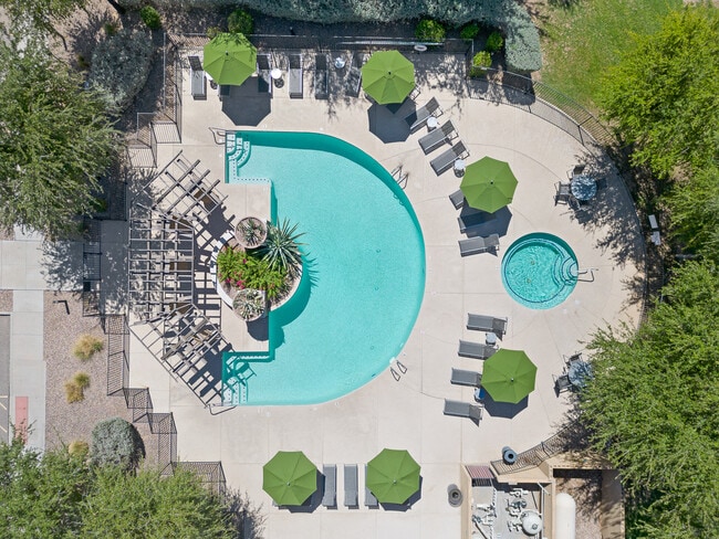 Building Photo - Sierra Verde