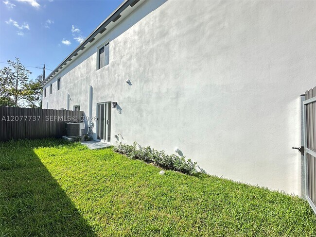 Building Photo - 11288 SW 187th St
