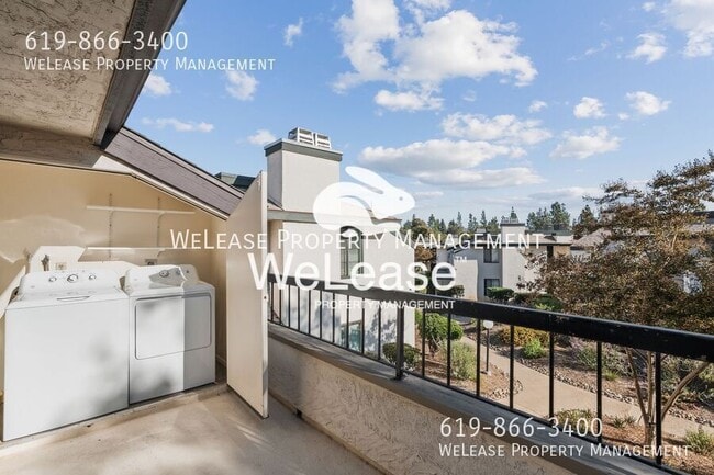 Building Photo - 450 W Vermont Ave