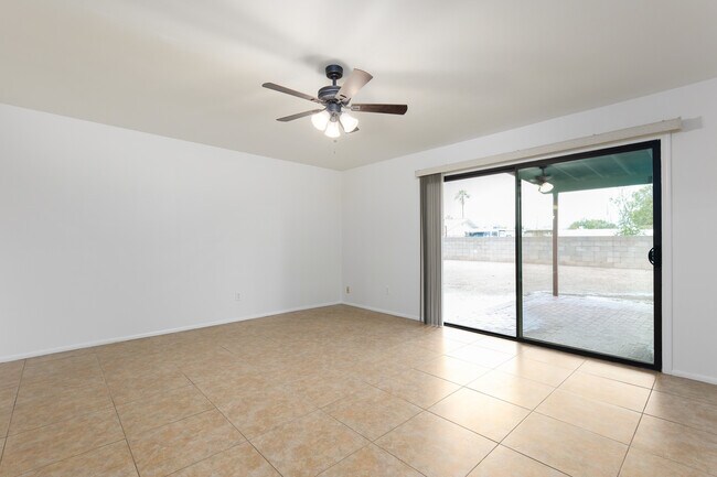 Building Photo - 7711 E 39th St