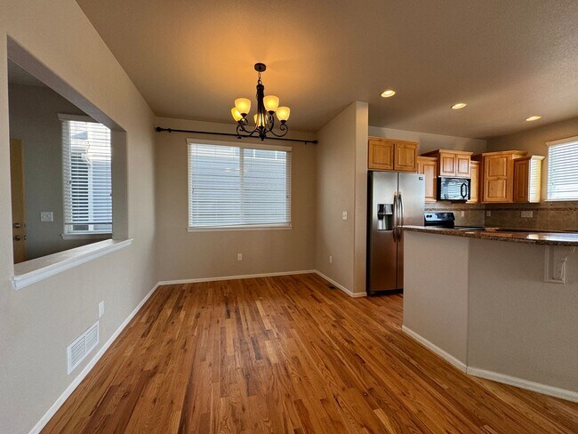 Building Photo - Great House in Rigden Farms